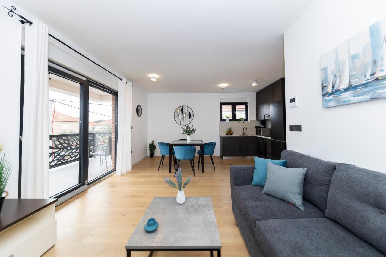 Marianne , Parking Free , 2 Bedroom & 2 Bathroom , Modern & Cozy Appartement Zadar