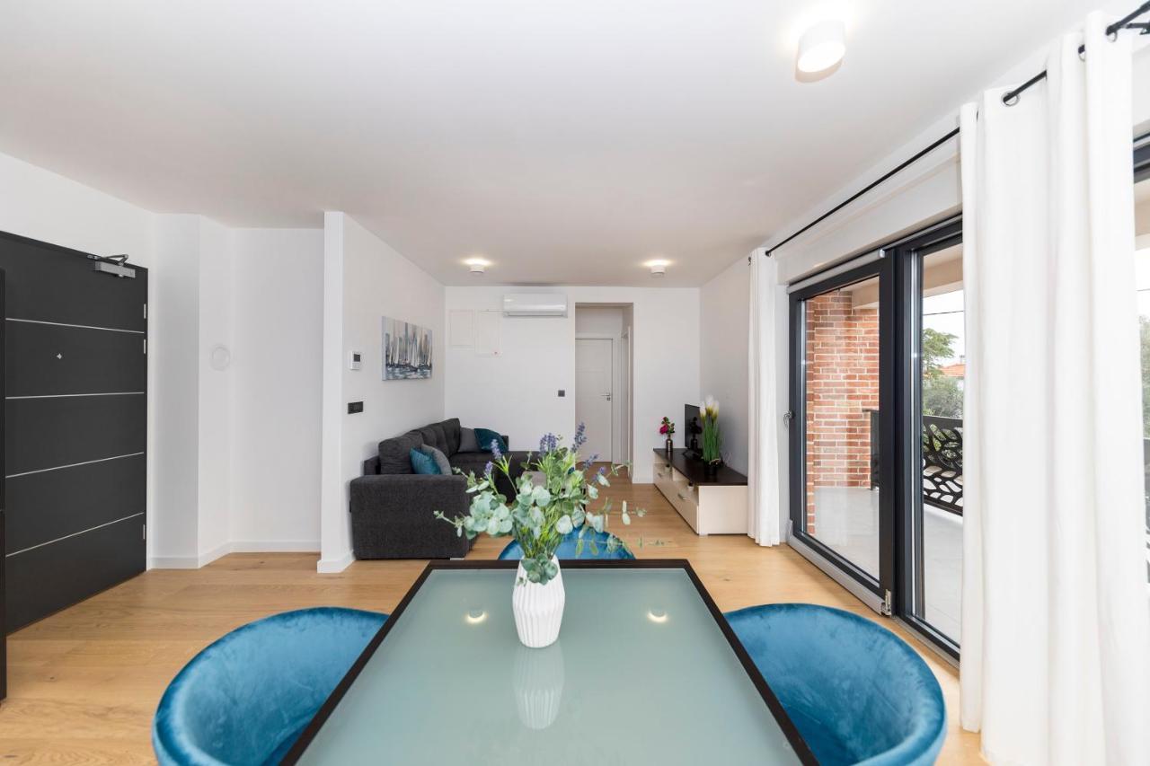 Marianne , Parking Free , 2 Bedroom & 2 Bathroom , Modern & Cozy * Zadar