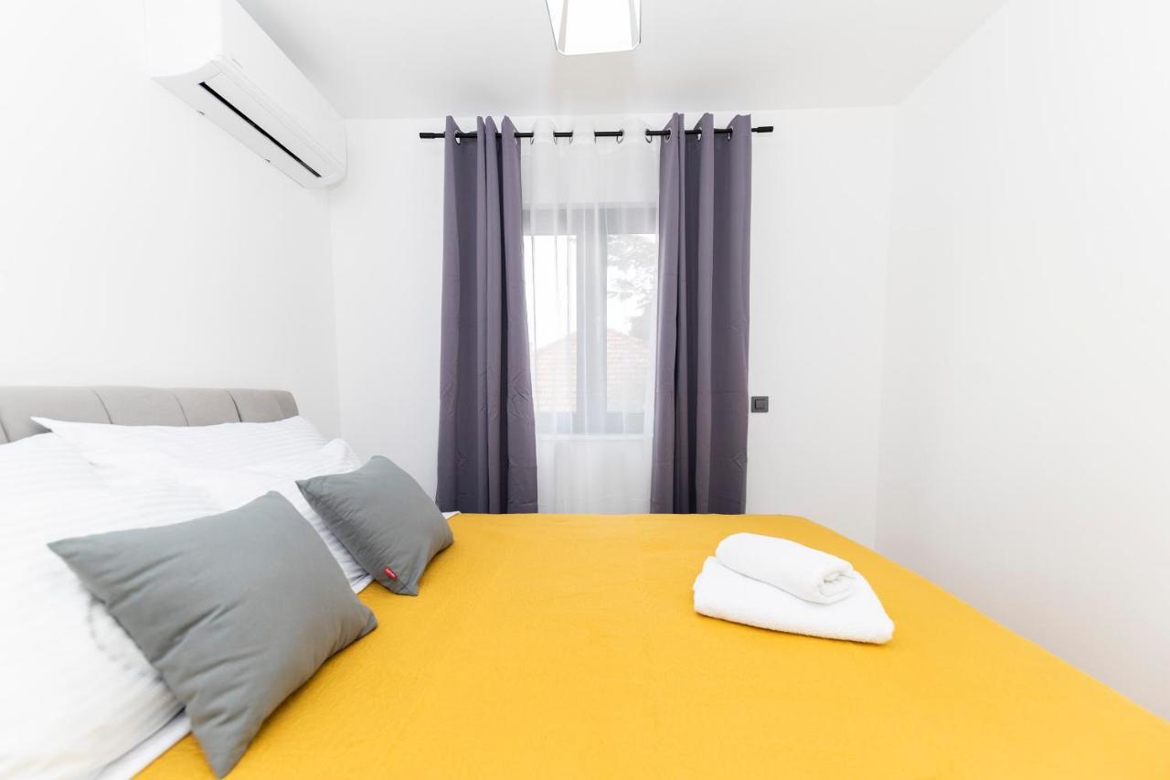 Marianne , Parking Free , 2 Bedroom & 2 Bathroom , Modern & Cozy Appartement