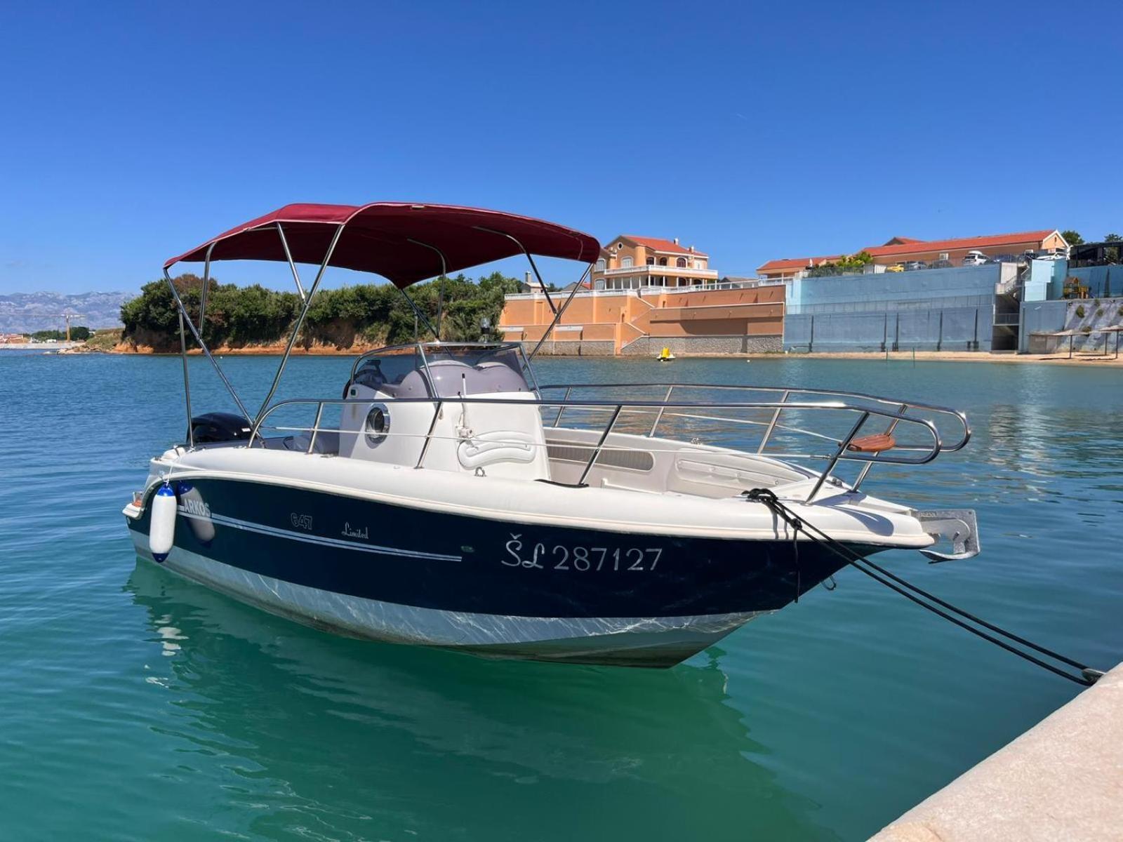 Appartement Marianne , Parking Free , 2 Bedroom & 2 Bathroom , Modern & Cozy Zadar